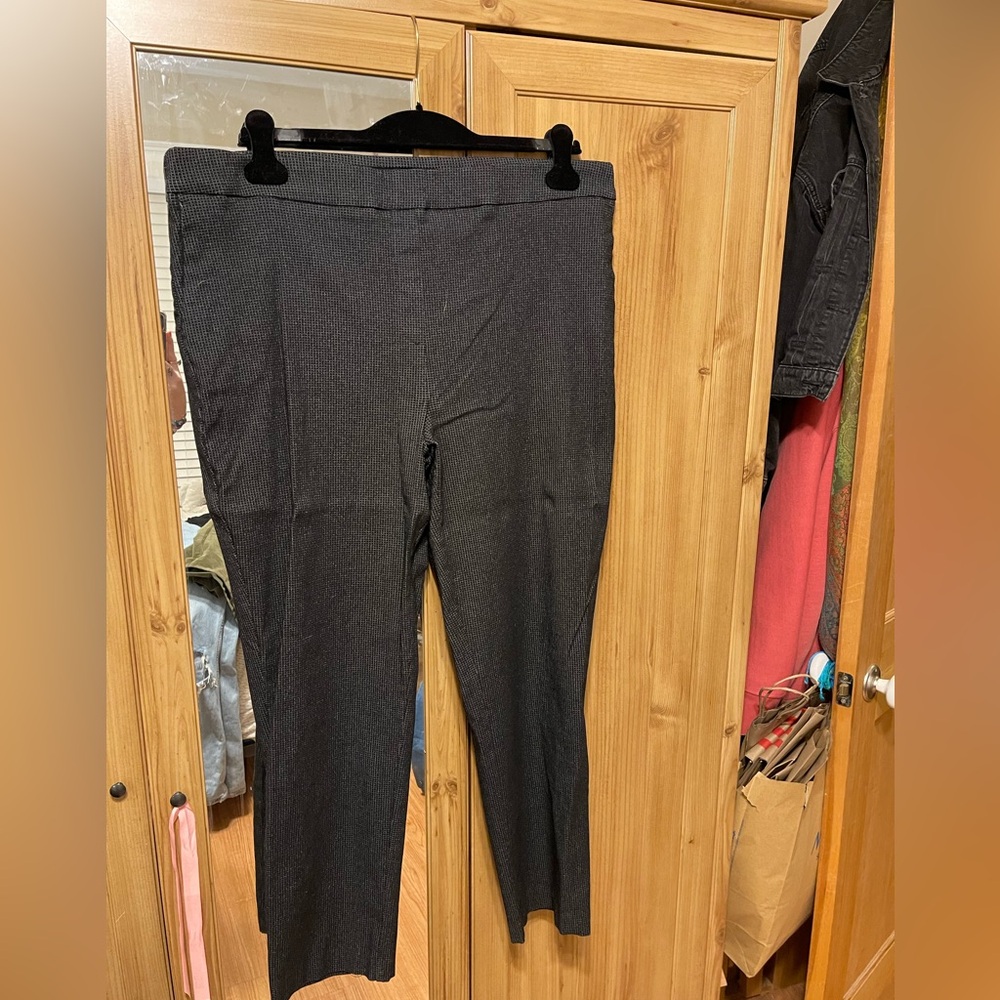 black stretchy dress pants